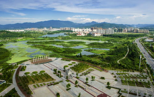 与人民同心 与时代同行